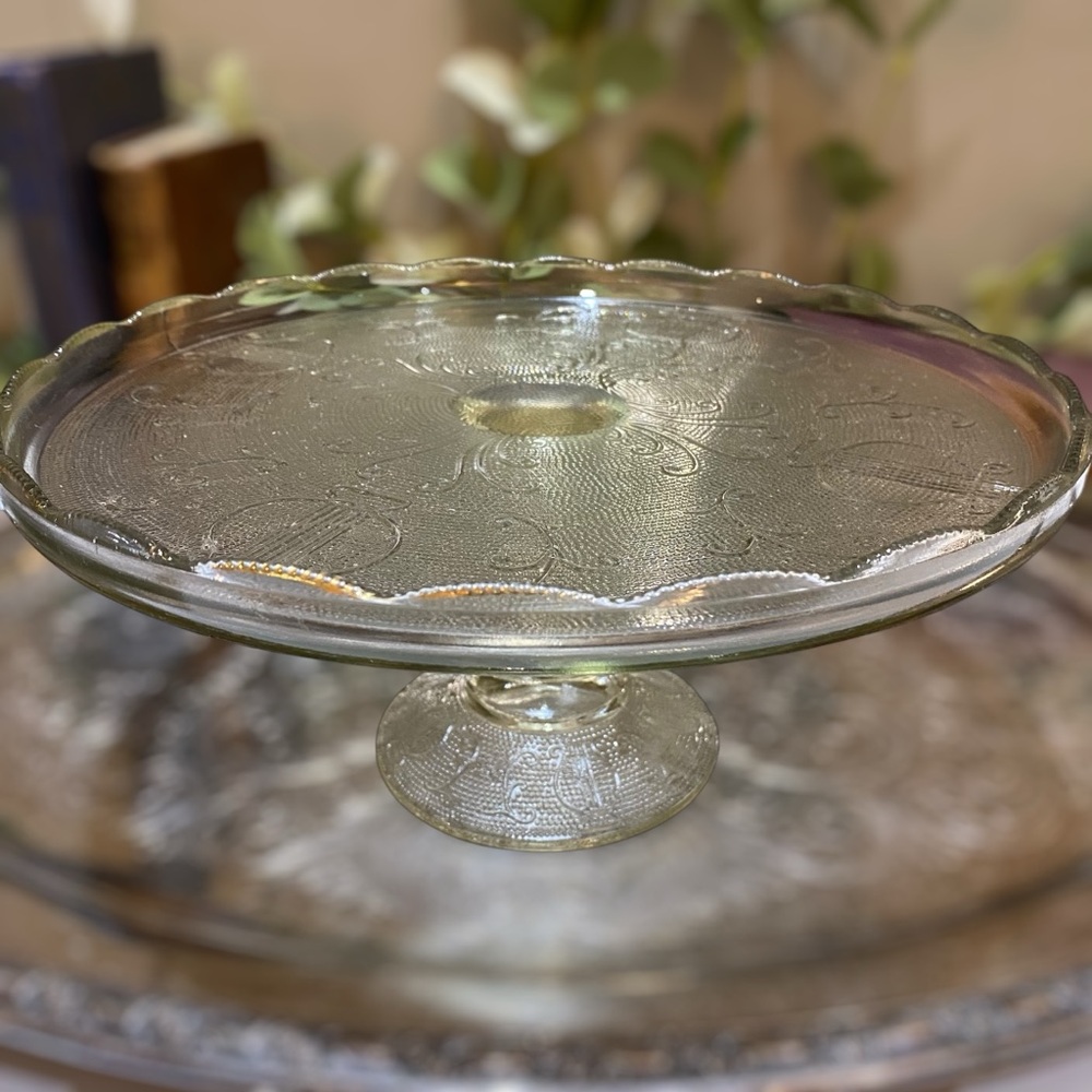 Vintage Jeannette Glass Pedestal Cake Stand Plate Harp Lyre c1950s - Picture 6 of 6